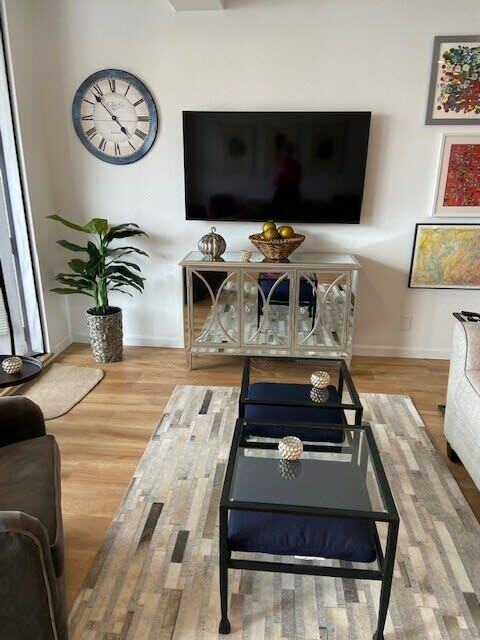 Franklin St #906 - Photo 3 of 24