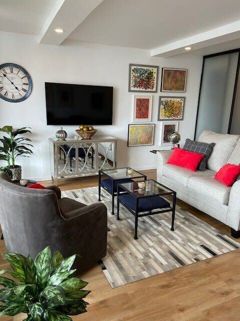 Franklin St #906 - Photo 4 of 24