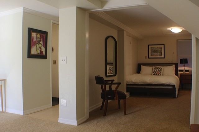 Elizabeth St - Photo 7 of 16