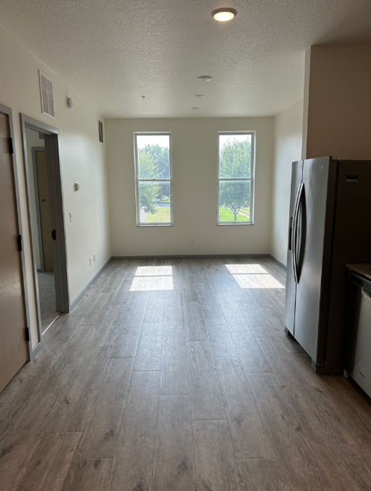 STP Group, LLC (ROK) - Photo 4 of 22