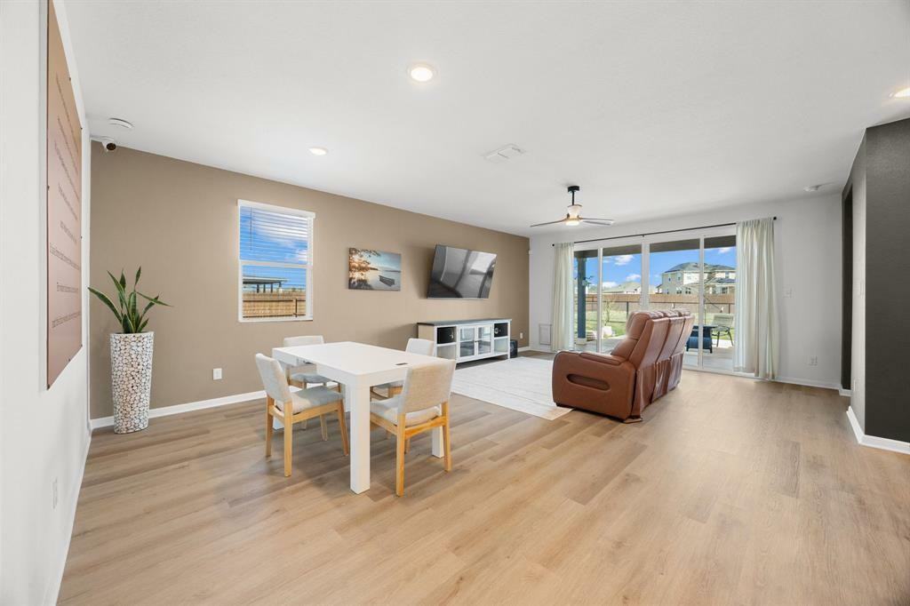 191 Silverton Ln - Photo 4 of 27