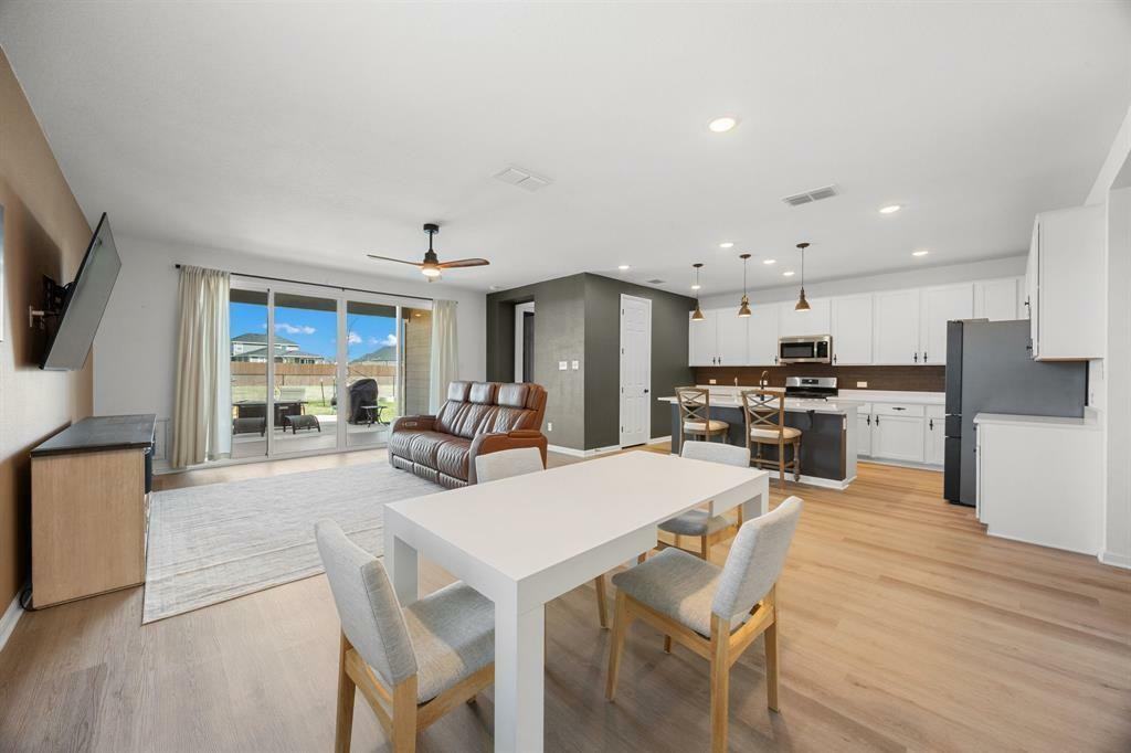 191 Silverton Ln - Photo 5 of 27