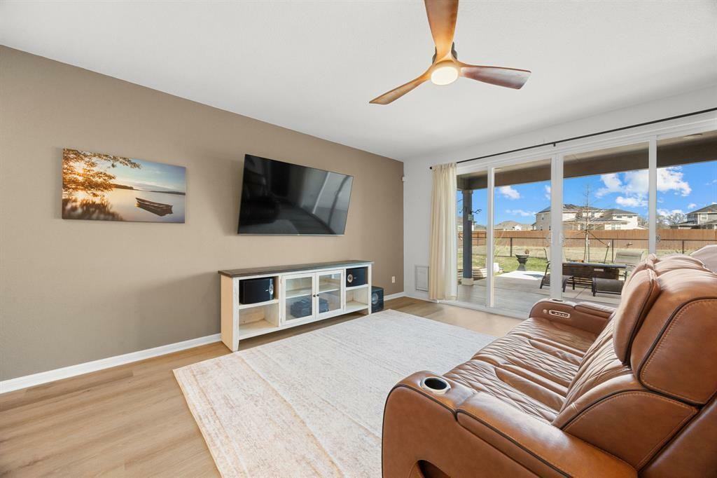 191 Silverton Ln - Photo 6 of 27