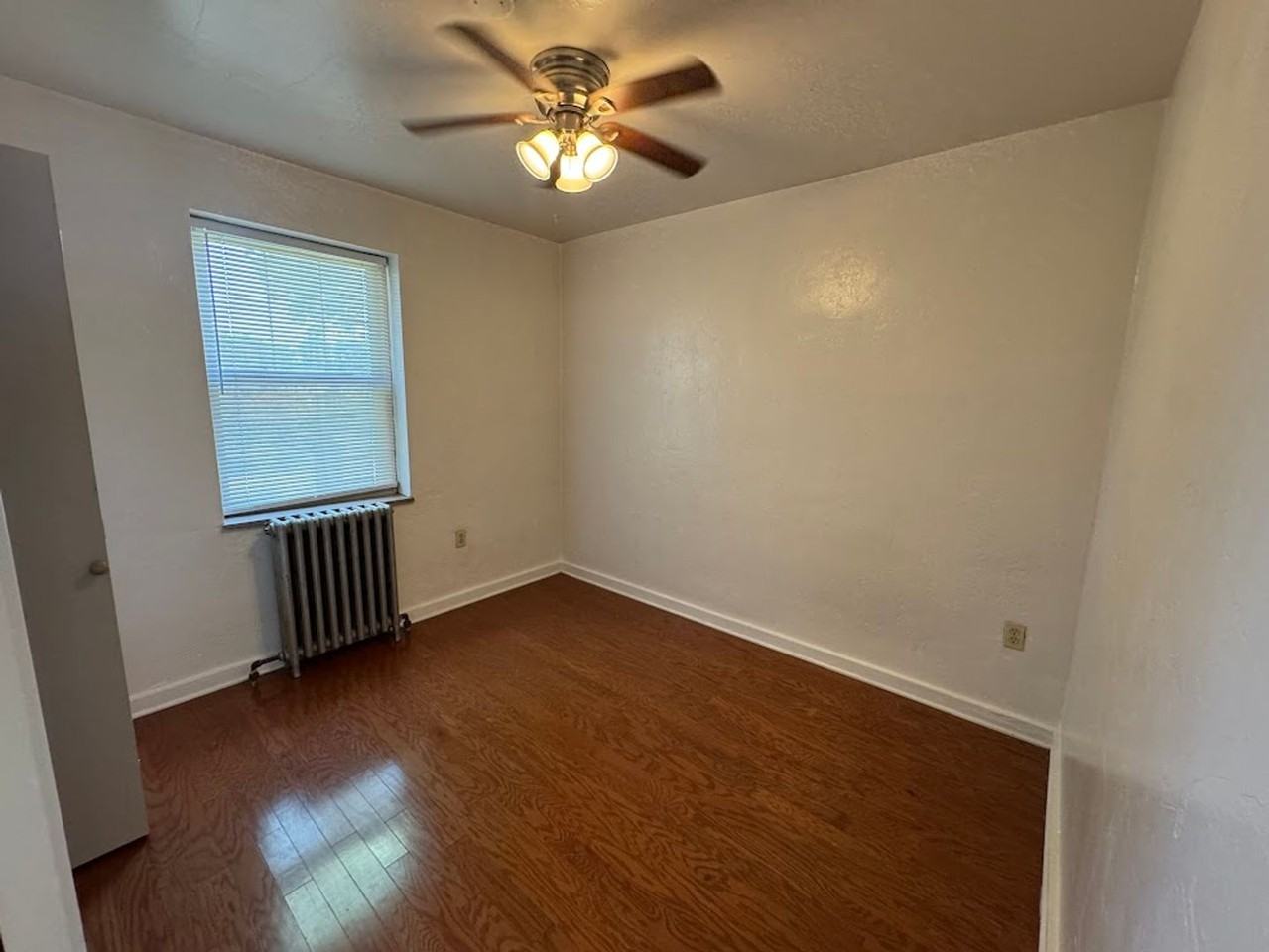 5506 Fifth Avenue - Photo 5 of 50