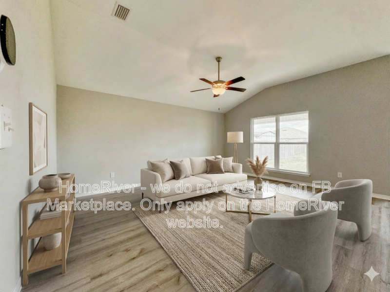 1182 Hayward Loop - Photo 2 of 27