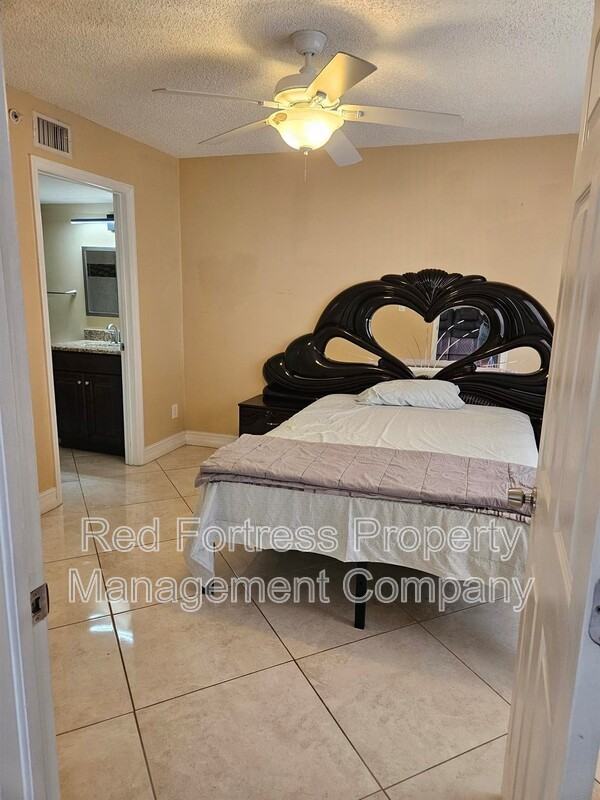 13571 Eagle Ridge Dr #1314 - Photo 4 of 11