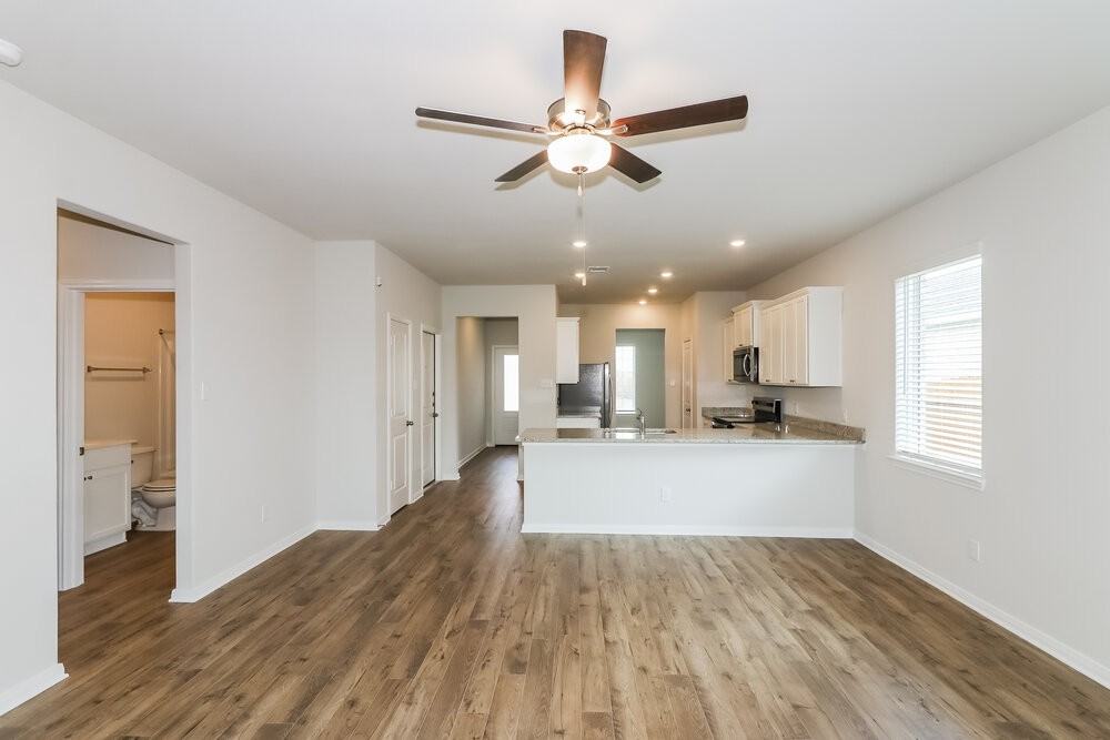 7518 Tipton Meadow Way - Photo 4 of 16