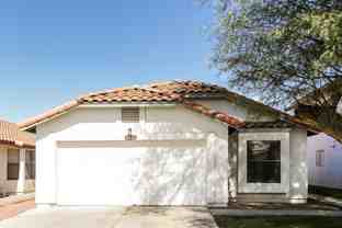 11622 W Olive Dr - Photo 1 of 1