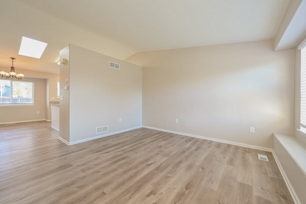 5205 S Jericho Way - Photo 6 of 19