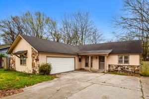 featured image of 2176 Woodfield Park Rd