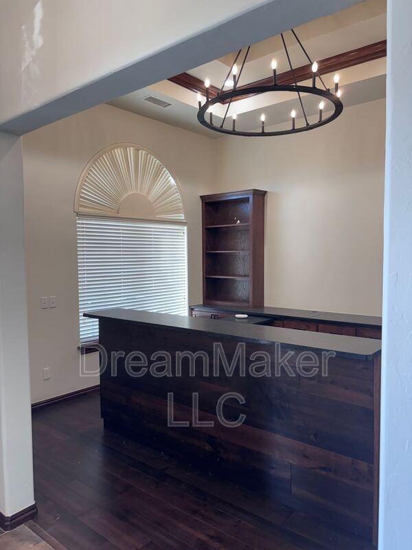 2815 Se 44th St - Photo 5 of 25