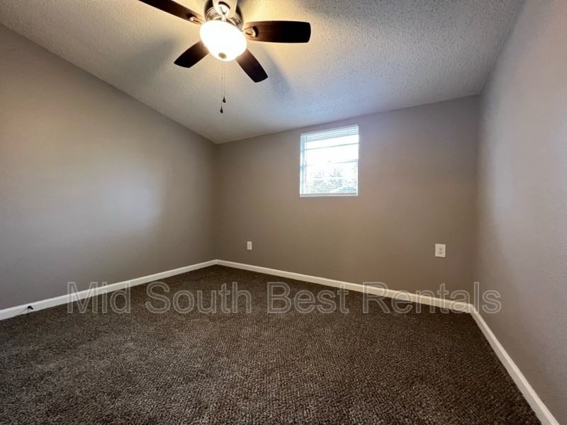 1854 Portland Ave - Photo 5 of 8