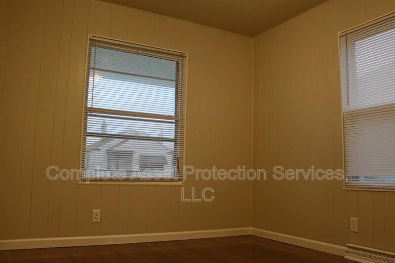 2649 162nd Pl - Photo 3 of 13