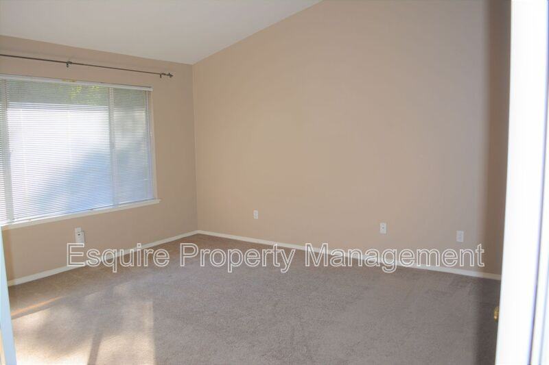 468 Shelburne Ln #C - Photo 6 of 14