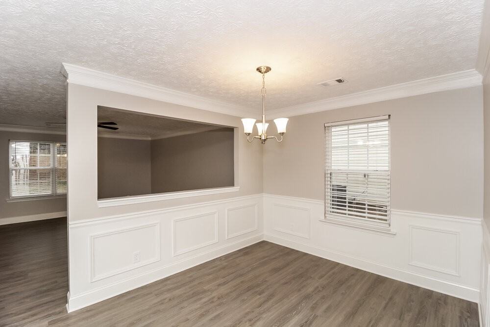 304 Westminster Dr - Photo 6 of 20