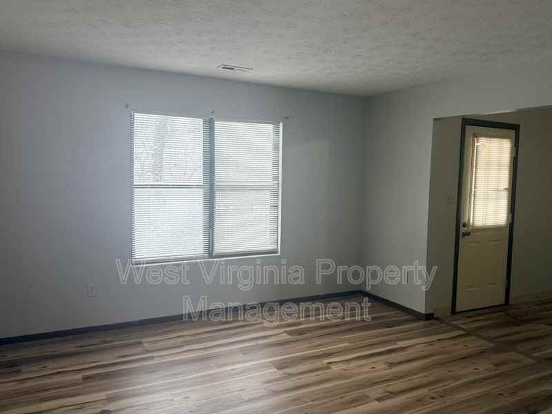 82 Beagle Club Rd #16 - Photo 4 of 6