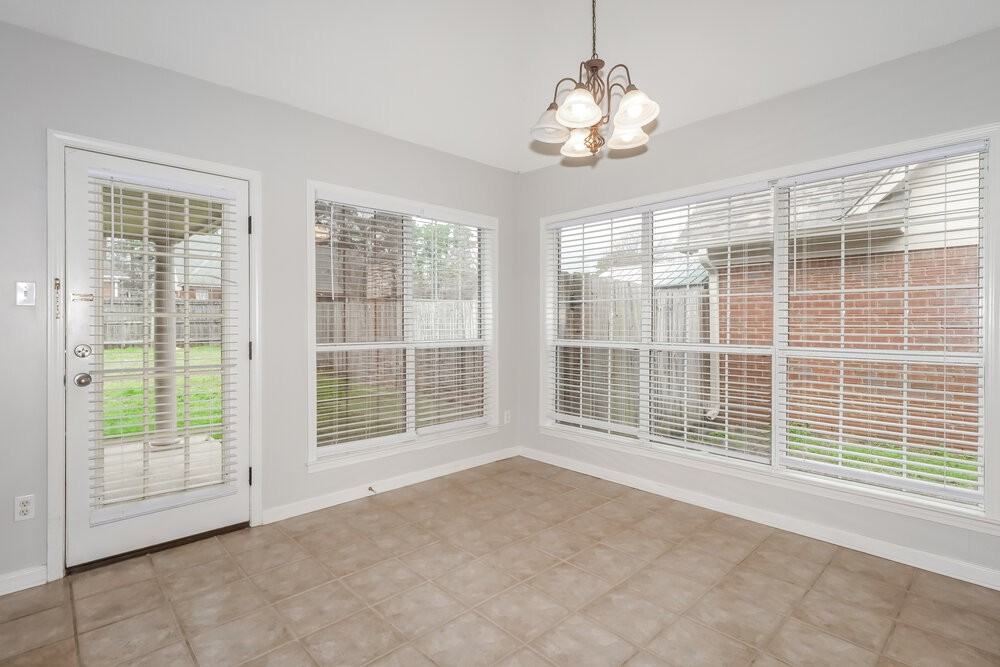 3135 Quartz Dr - Photo 7 of 17