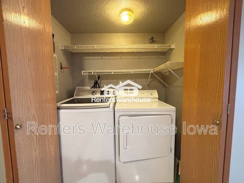 10151 Sutton Dr #8 - Photo 6 of 12