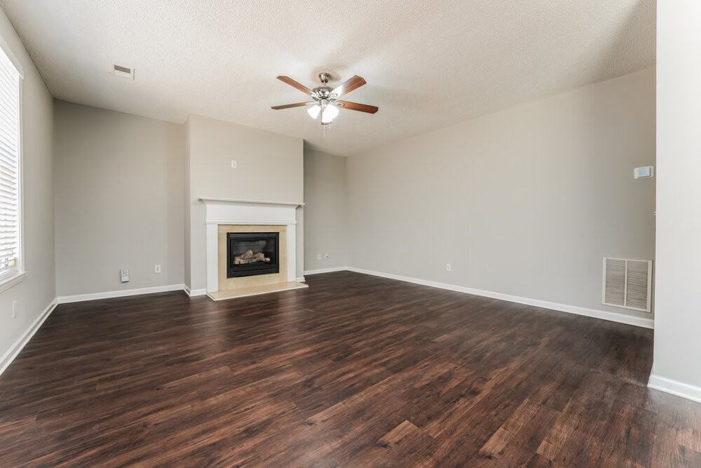 4445 Feather Way - Photo 5 of 20