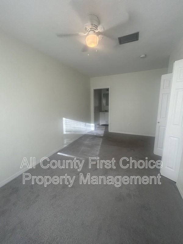 3001 68th St N - Photo 2 of 13