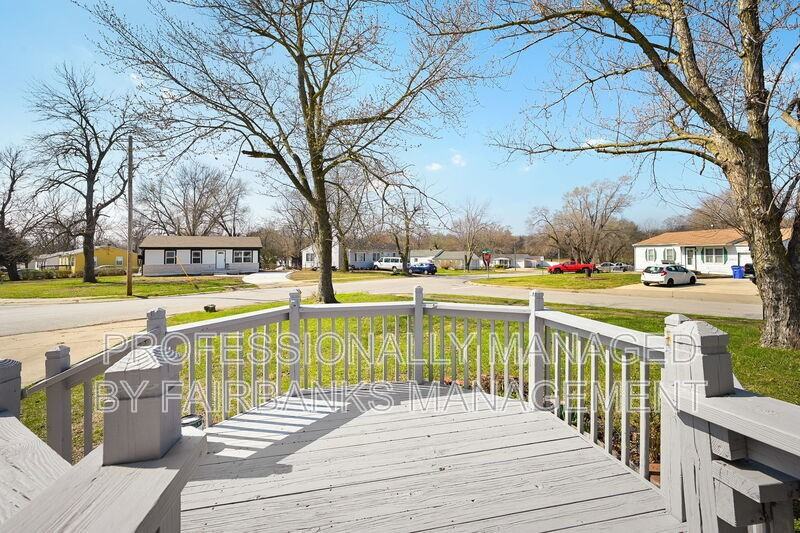 1200 E 136th St - Photo 4 of 18