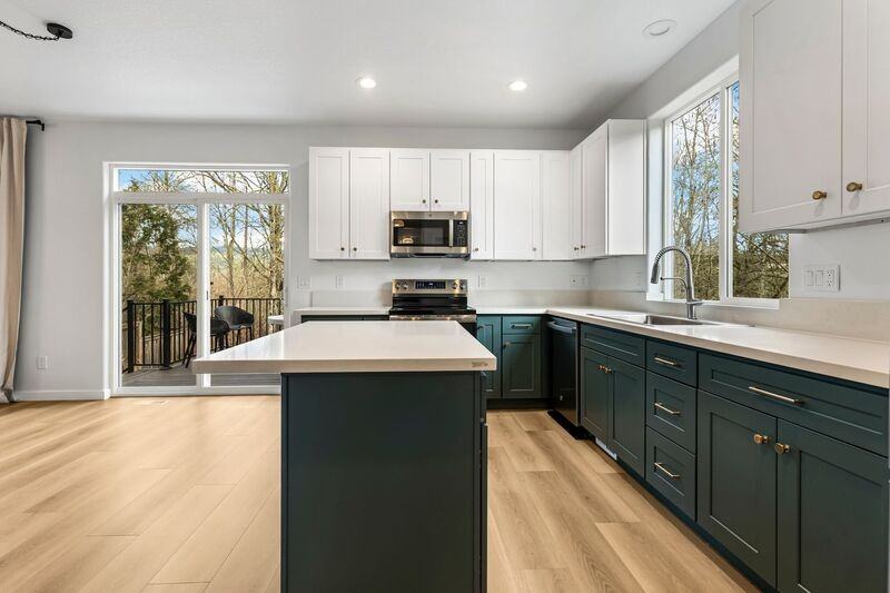 3940 Nw 148th Pl - Photo 3 of 24