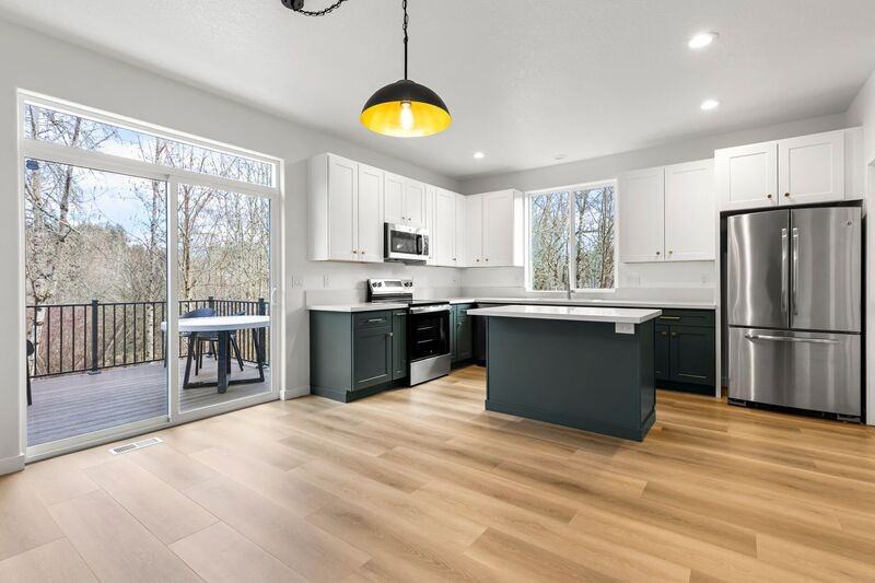 3940 Nw 148th Pl - Photo 4 of 24