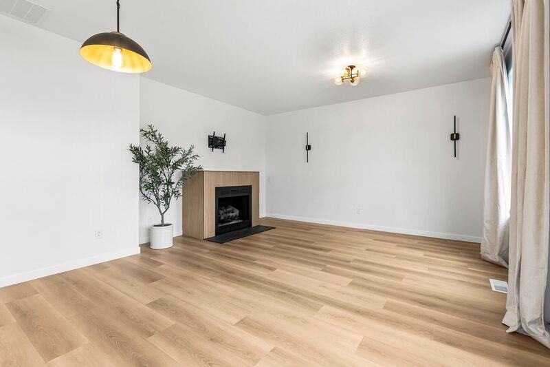 3940 Nw 148th Pl - Photo 7 of 24