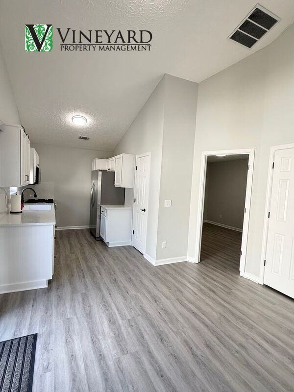 1095 Britley Park Ln - Photo 7 of 22