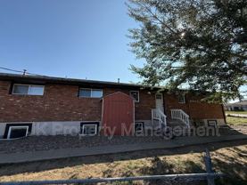 2006 6th St Ne #B - Photo 1 of 1