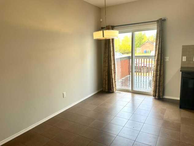 Half duplex - Photo 5 of 12