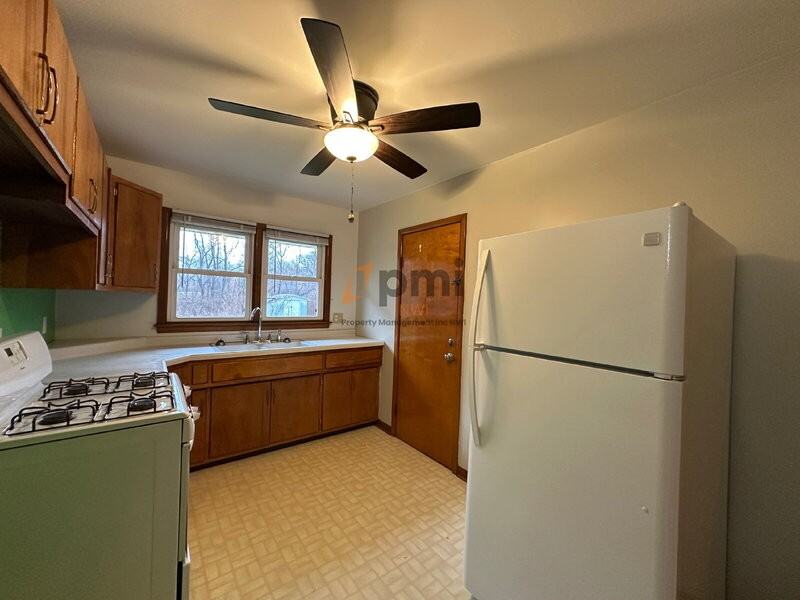 856 Hope St #1 - Photo 6 of 16