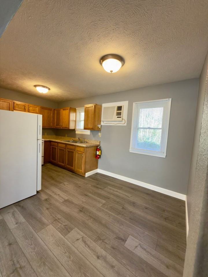 1196-MF8-E - Photo 4 of 21