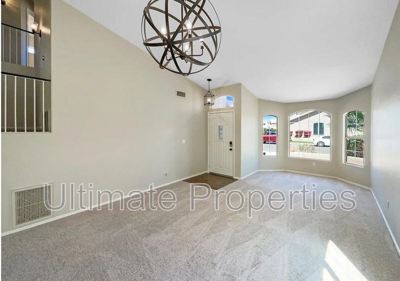 5345 W Piute Ave - Photo 2 of 13