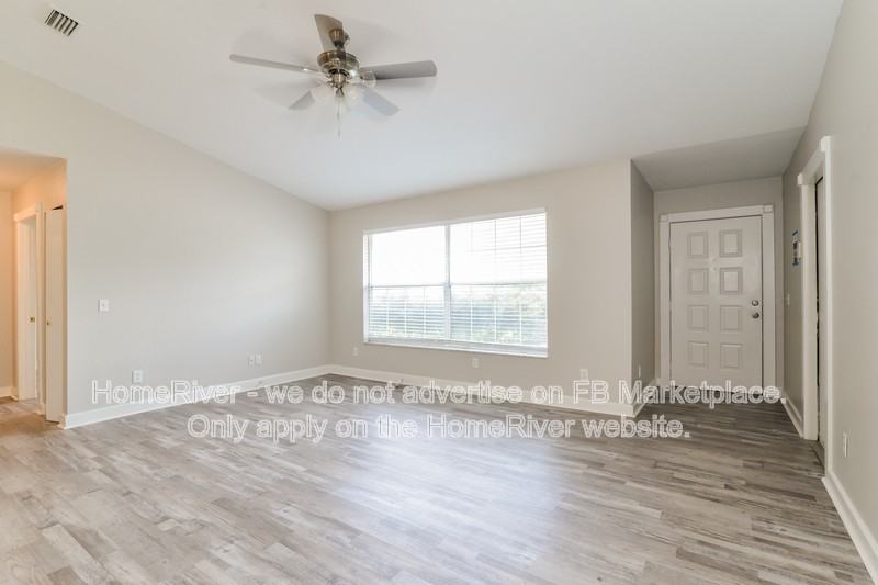 64 Cypress Rd - Photo 3 of 23