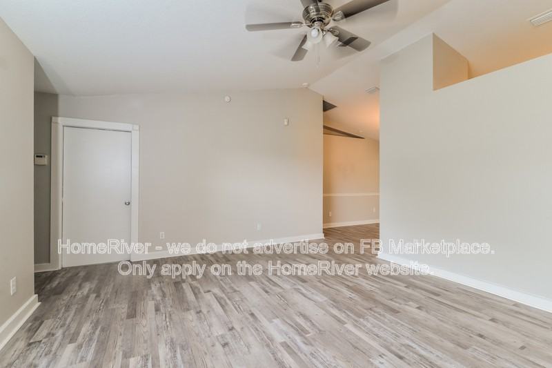 64 Cypress Rd - Photo 4 of 23