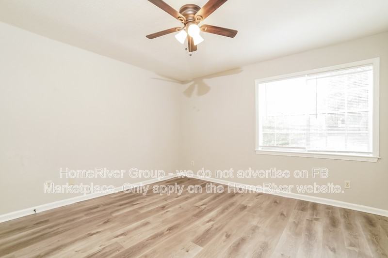 8453 Southaven Cir W - Photo 7 of 19