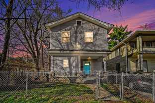 1116 E 45th St #B - Photo 1 of 1