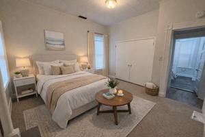 featured image of 376 Park Ave