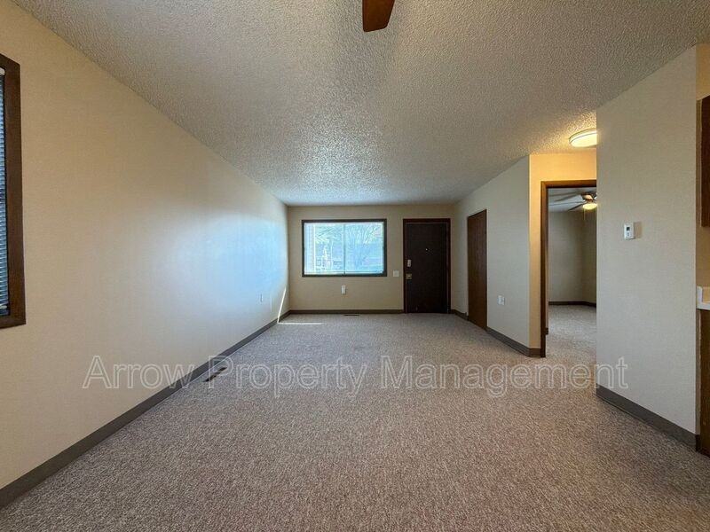 11141 N(Waverly) #31 - Photo 3 of 11