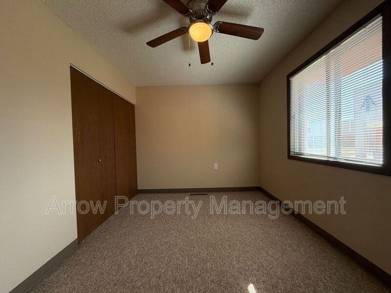 11141 N(Waverly) #31 - Photo 6 of 11