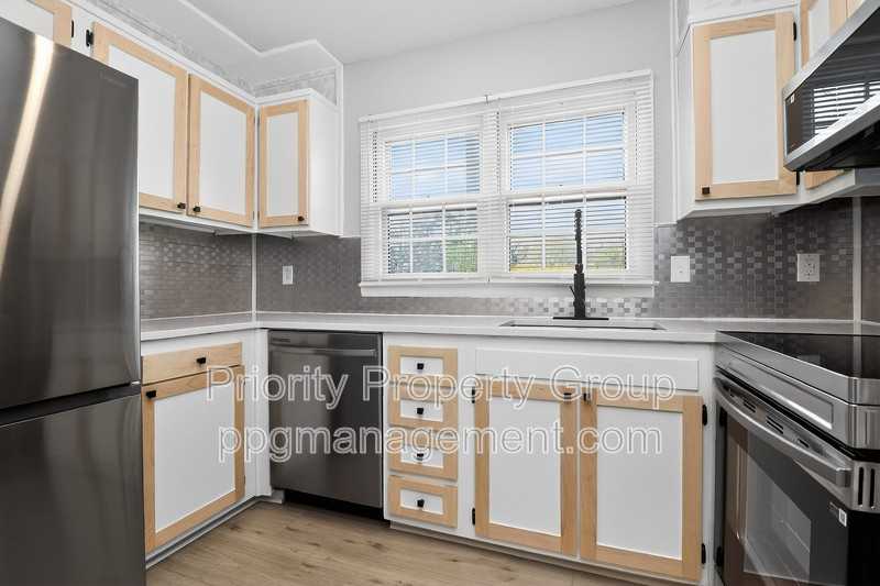4601 Coronado Dr - Photo 2 of 25