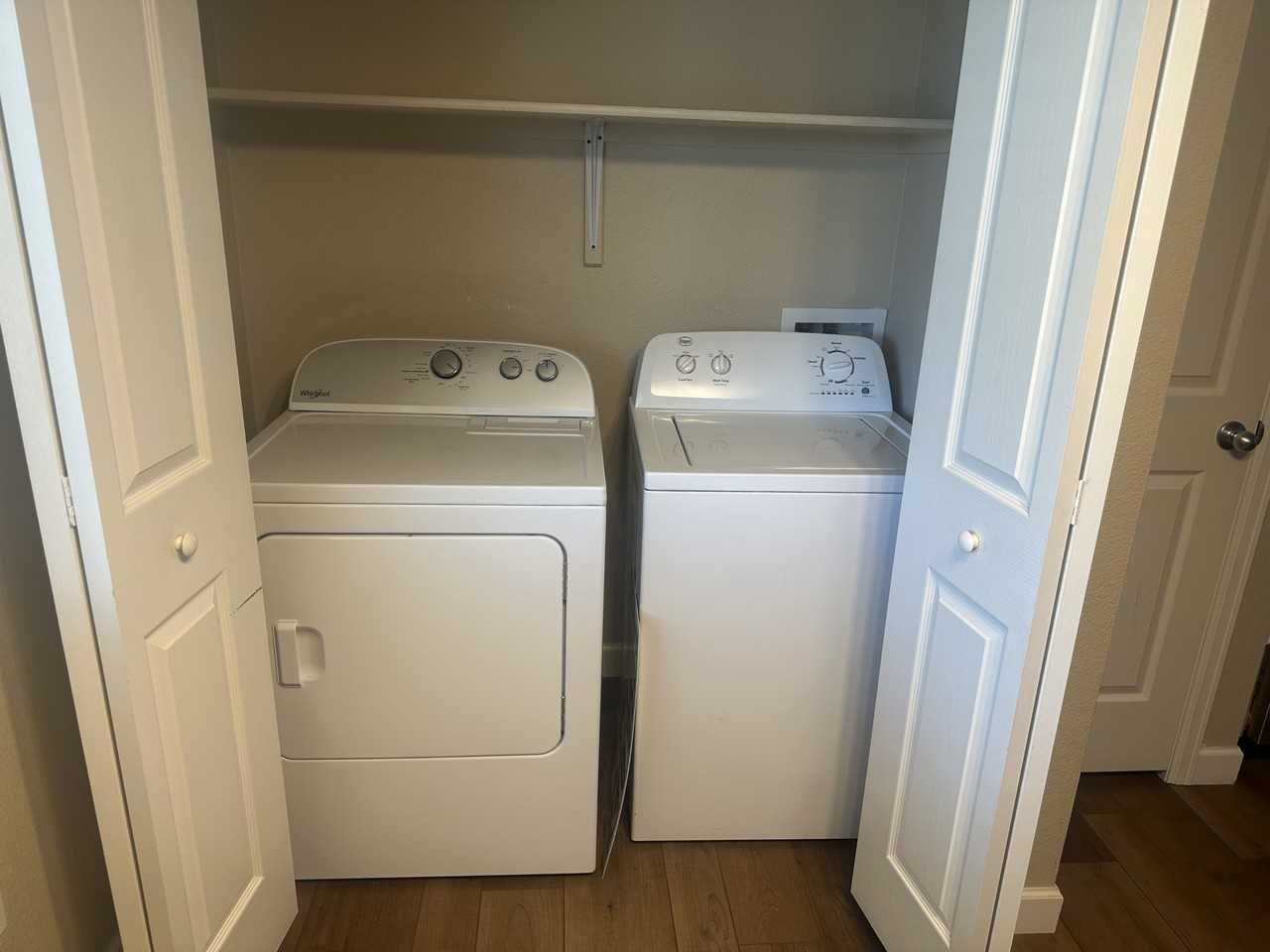 922 Village Cir #C - Photo 5 of 6