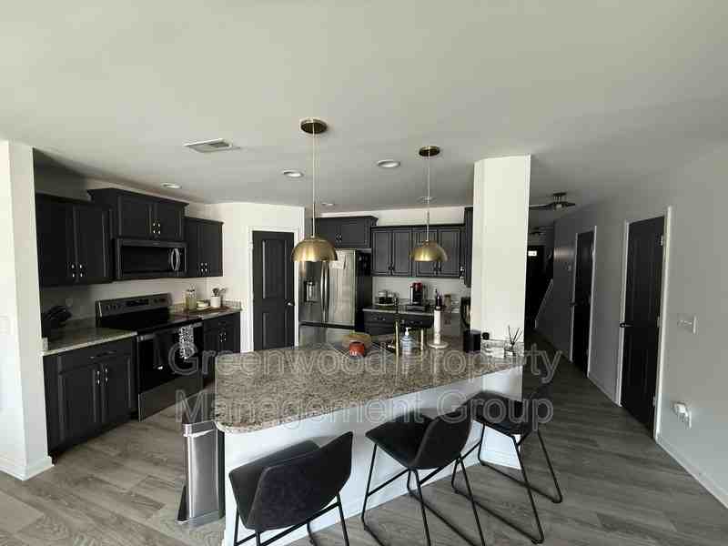 111 Crepe Myrtle Ln #1 - Photo 3 of 16