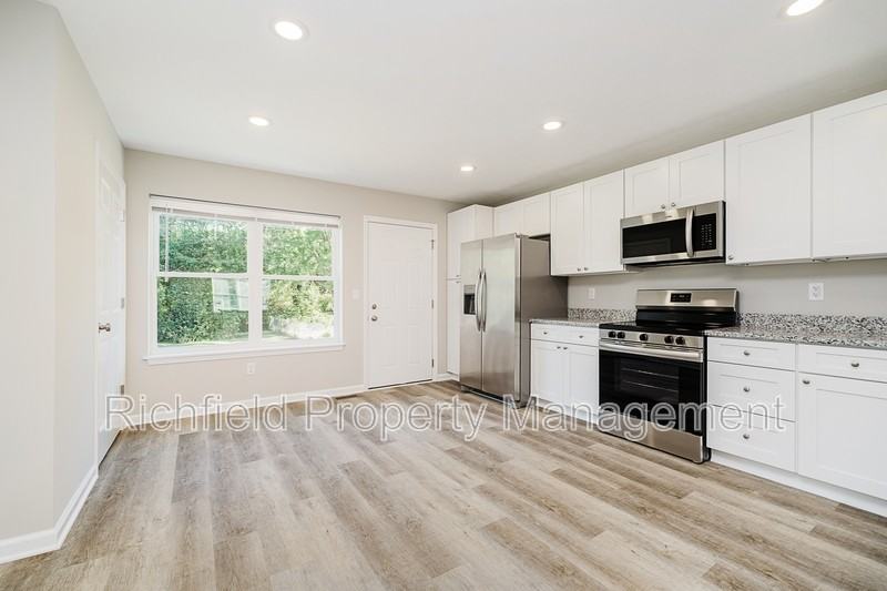 7272 W Reformatory Rd - Photo 6 of 24