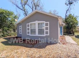 featured image of 4225 Morrison St