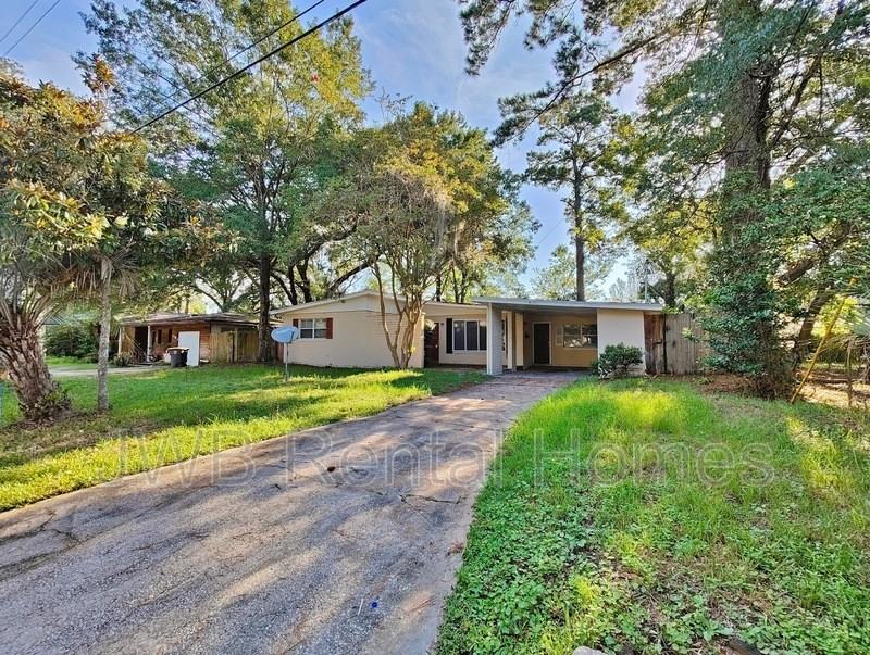 4525 Rainer Rd - Photo 2 of 13