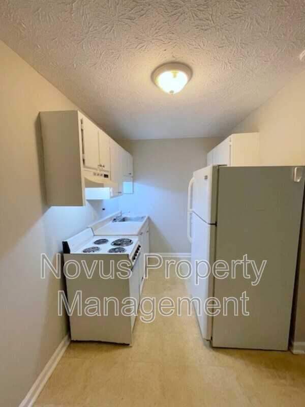 155 Bowen St #5 - Photo 6 of 8