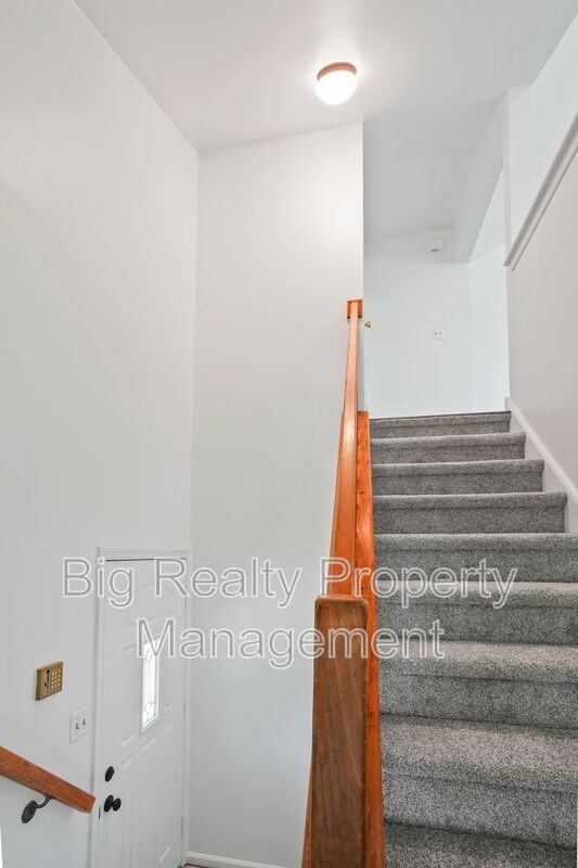 1116 Foxmeadow Dr - Photo 4 of 29