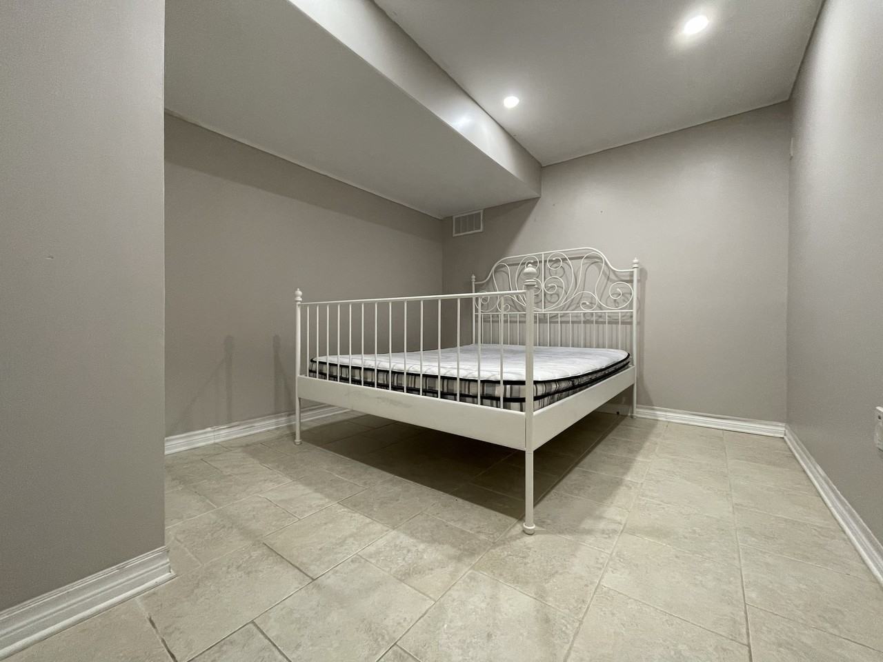 2643 Line 6 - Photo 7 of 10